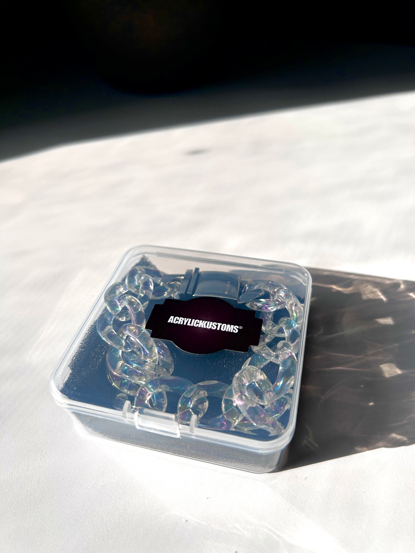 Acrylic Bracelet Cuban 'Iridescent'