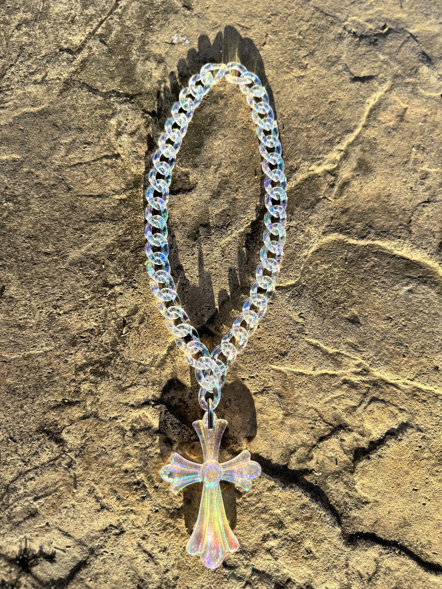 Acrylic Necklace Cuban ‘Iridescent’